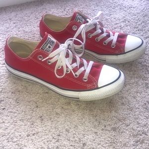 Red Low top Converse